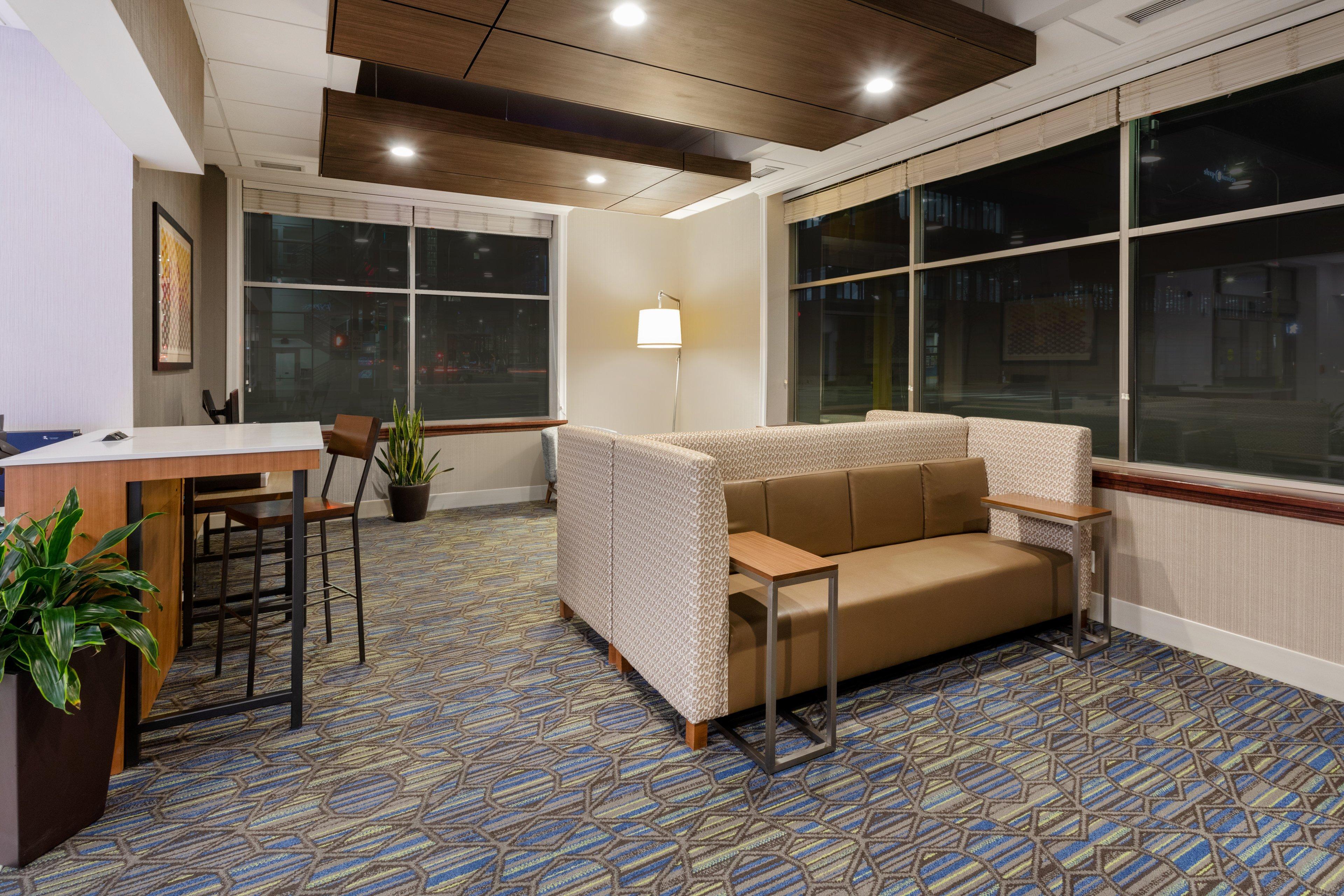 Holiday Inn Express Hotel & Suites Minneapolis-Downtown Convention Center By Ihg Exteriér fotografie