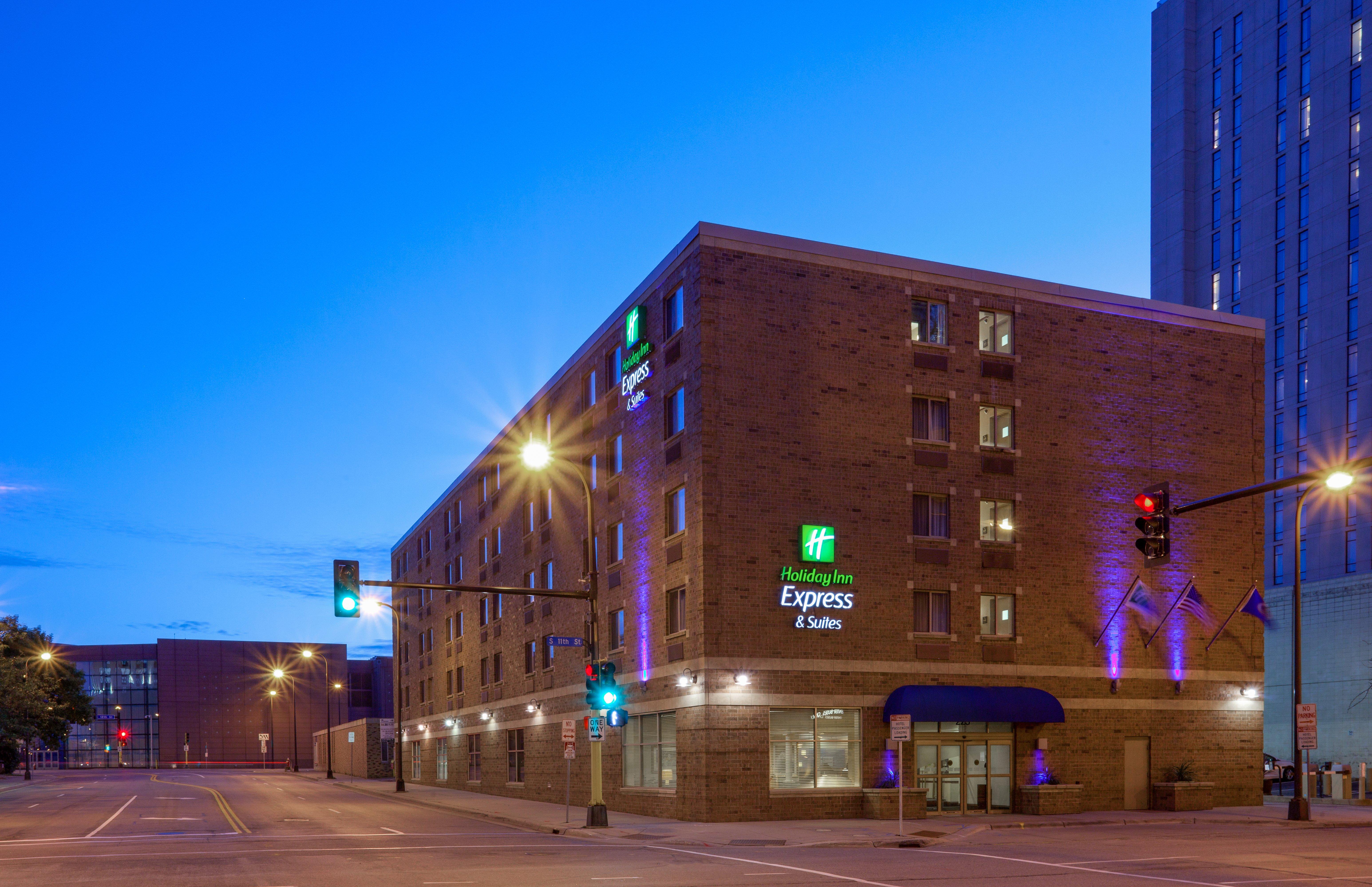 Holiday Inn Express Hotel & Suites Minneapolis-Downtown Convention Center By Ihg Exteriér fotografie