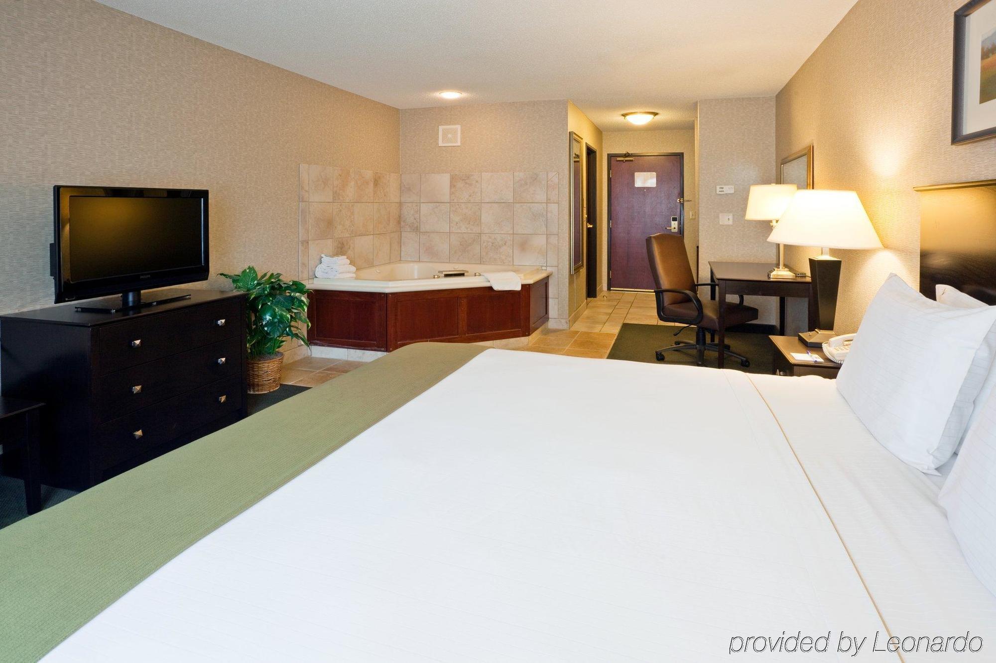 Holiday Inn Express Hotel & Suites Minneapolis-Downtown Convention Center By Ihg Exteriér fotografie